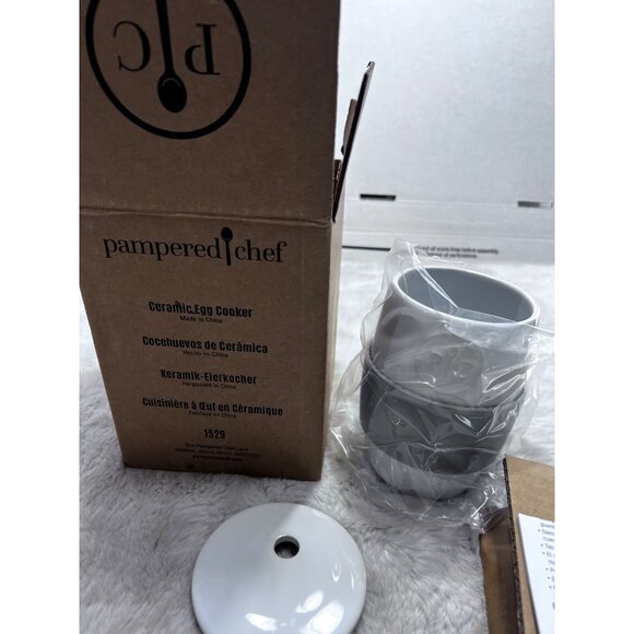 Pampered Chef Ceramic Egg Cooker - Picture 5 of 5